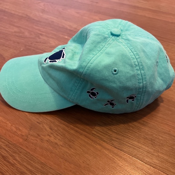 eal blue shelly cove hat. adjustable for sizing and worn a couple times - Picture 3 of 3